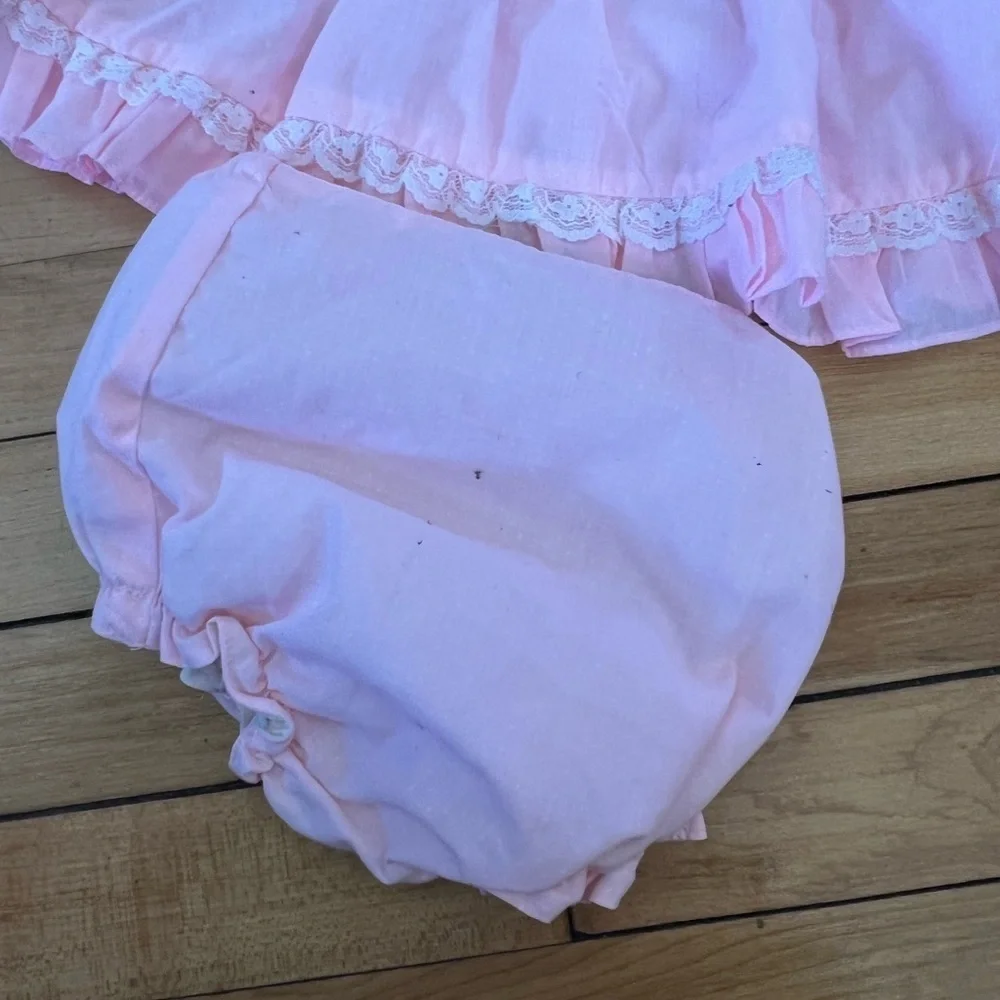 Vintage Little Togs pink little girls 2-piece infant outfit‎